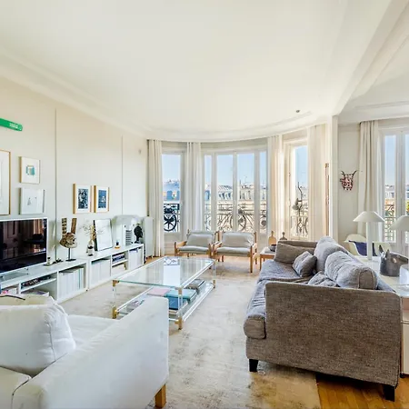 Appartamento Elegant 2 Bedroom Apartment, Republique-bastille Areas, By Easyflat