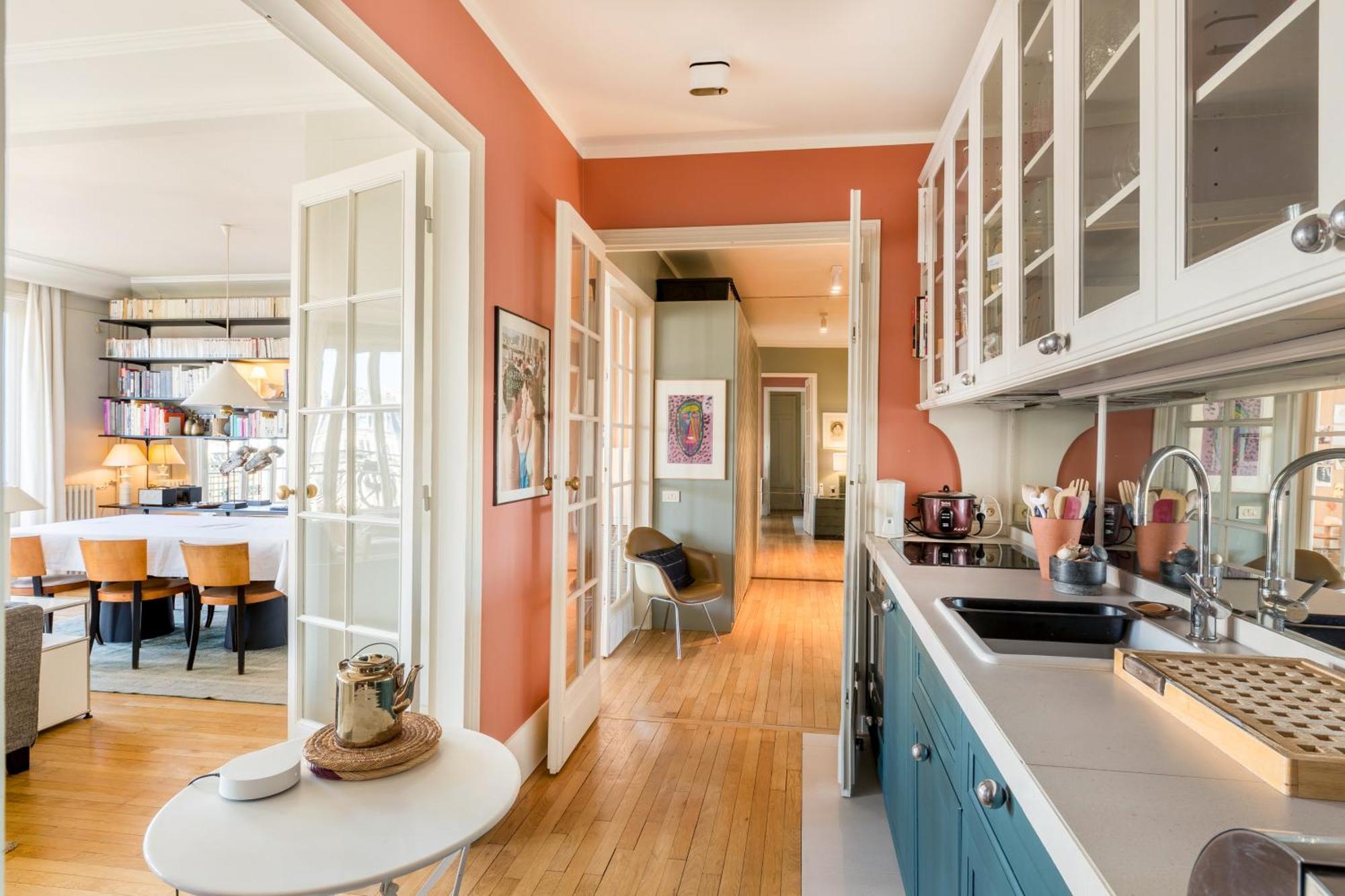 Elegant 2 Bedroom Apartment, Republique-bastille Areas, By Easyflat Appartamento *